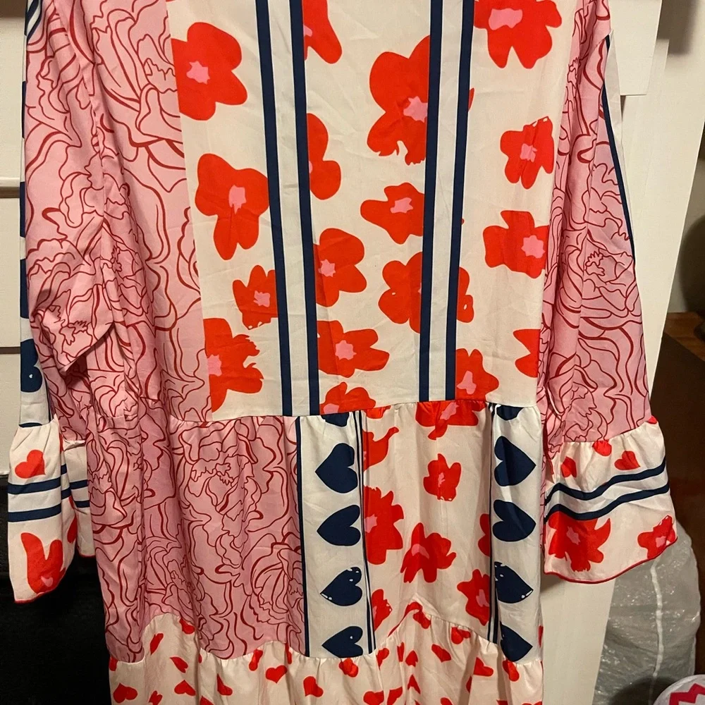 Colorful Heart Patterned Dress - Picture 2 of 3